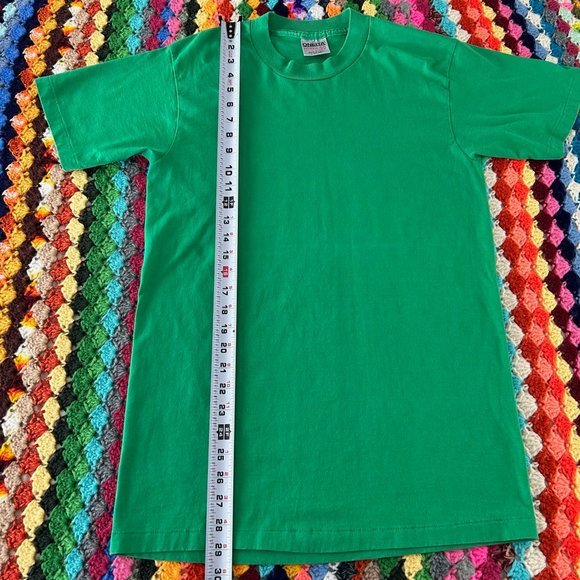 Vintage 90s Single Stitch ONEITA Blank Kelly Tee Slim Fit Unisex Solid P… - Picture 11 of 13